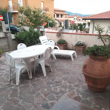 Konukevi La Casa Di Lisa *