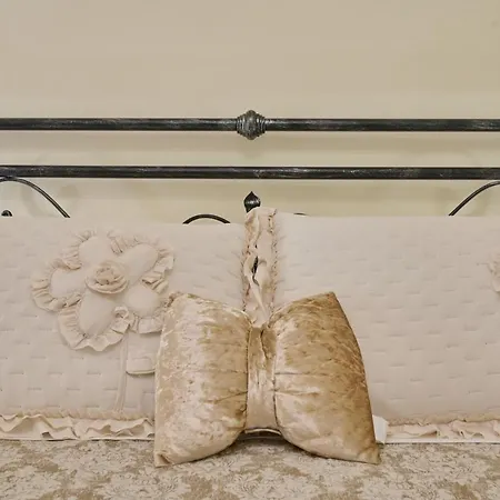 La Casa Di Lisa Konukevi